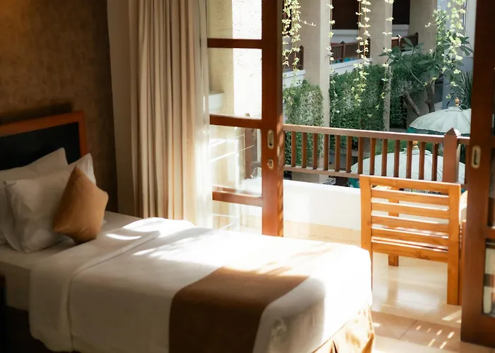 Fourteen Roses Beach Hotel